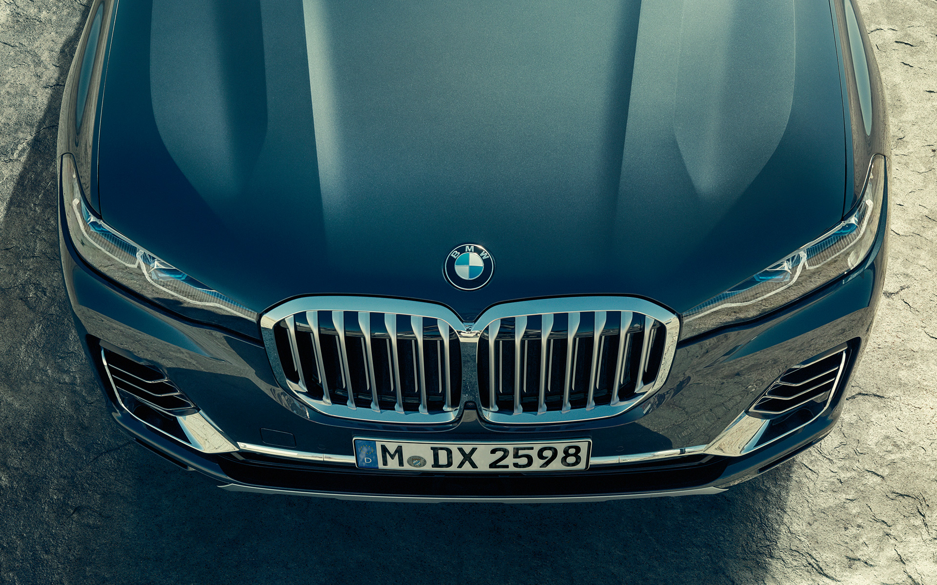 BMW X7, G07, 2019, BMW μάσκα "νεφρών", λήψη από επάνω BMW X7, G07, 2019, BMW μάσκα "νεφρών", λήψη από επάνω