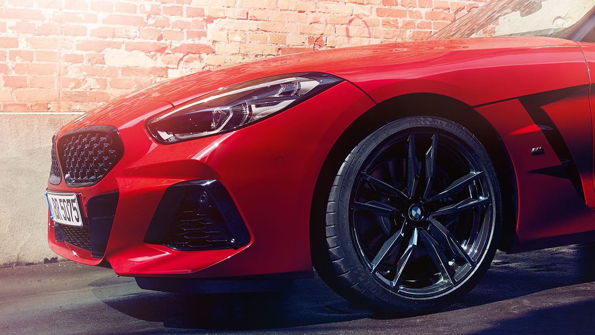 BMW Z4 Roadster, φτερό Λήψη μπροστινής όψης και τροχού της BMW Z4 Roadster