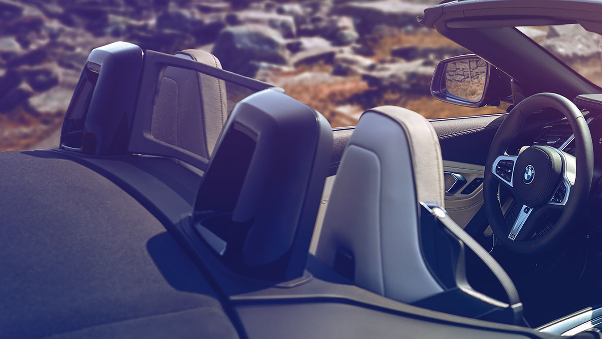 BMW Z4 Roadster, μπροστινά καθίσματα Λήψη των μπροστινών καθισμάτων της BMW Z4 Roadster, ανοικτή οροφή