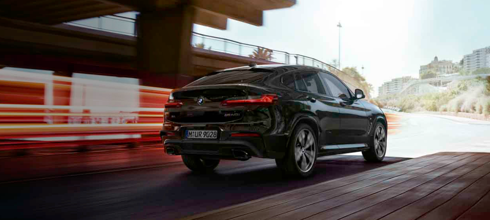 BMW X4, λήψη σε εξωτερικό περιβάλλον BMW X4, λήψη σε εξωτερικό περιβάλλον