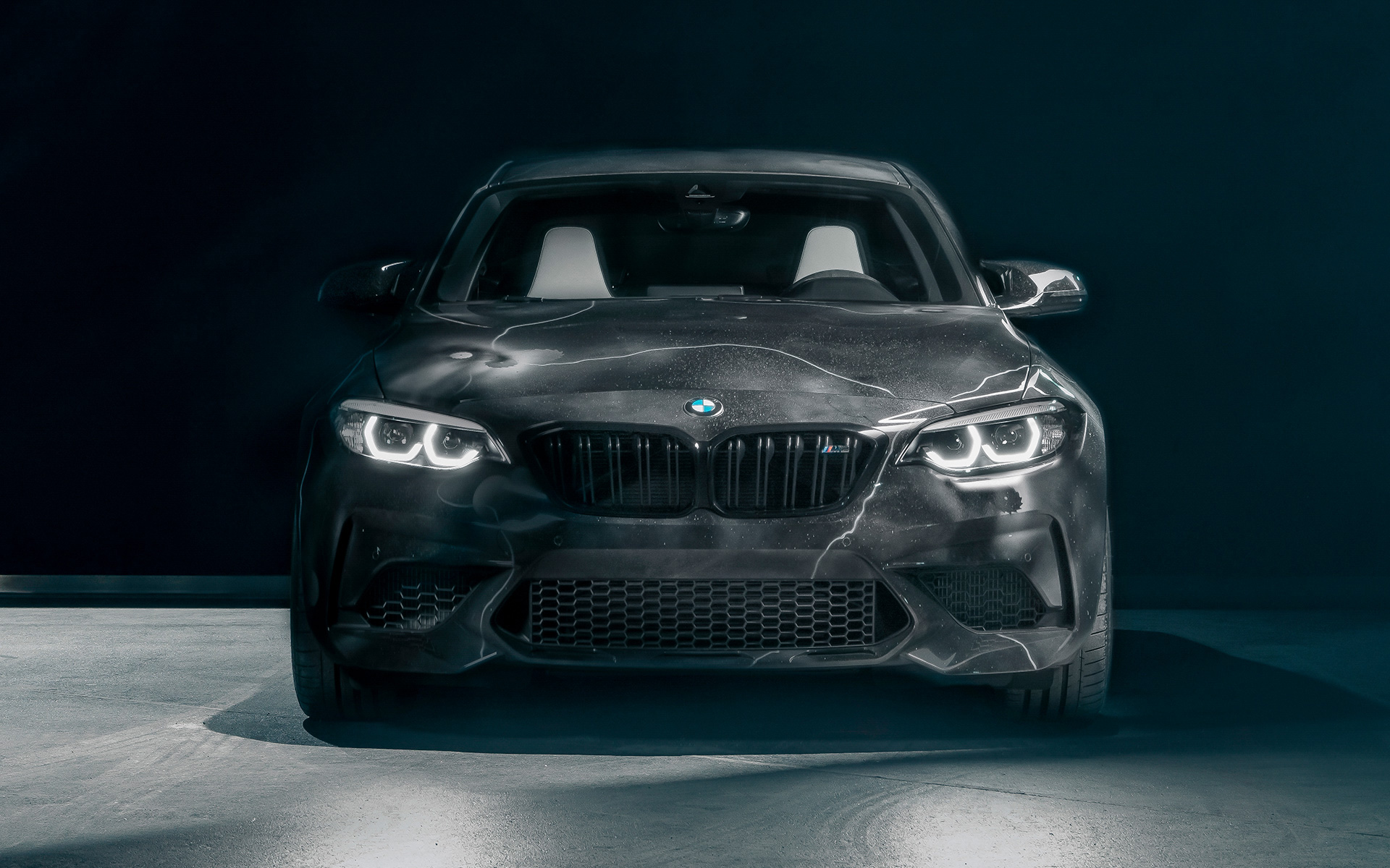 BMW M2 Edition εμπνευσμένη από FUTURA 2000, F87, 2020, μπροστινή λήψη BMW M2 Edition εμπνευσμένη από FUTURA 2000, F87, 2020, μπροστινή λήψη μπροστά σε μαύρο φόντο