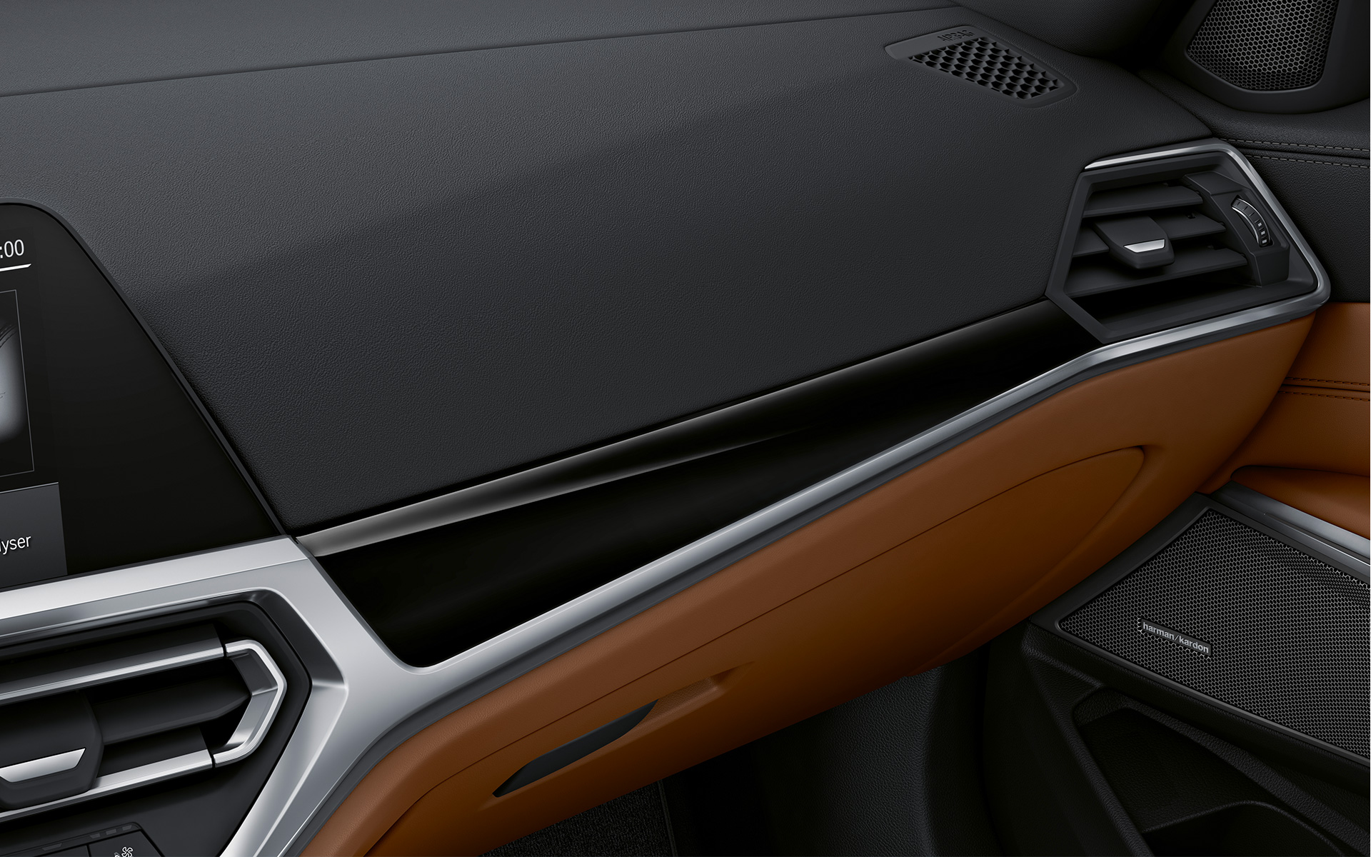 BMW Individual διακοσμητικές επενδύσεις εσωτερικού σε μαύρη λάκα Piano, κοντινή λήψη BMW Individual διακοσμητικές επενδύσεις εσωτερικού σε μαύρη λάκα Piano, κοντινή λήψη