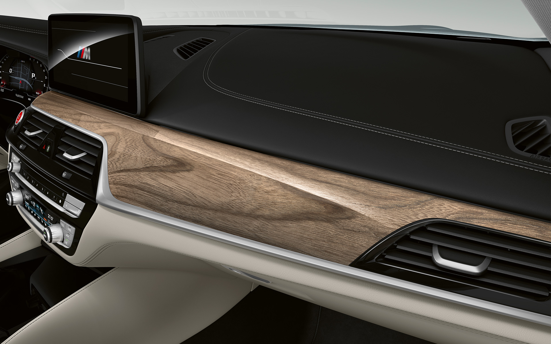 BMW Individual διακοσμητικές επενδύσεις εσωτερικού από ξύλο Sen σε ανοικτόχρωμο καφέ, κοντινή λήψη BMW Individual διακοσμητικές επενδύσεις εσωτερικού από ξύλο Sen σε ανοικτόχρωμο καφέ, κοντινή λήψη
