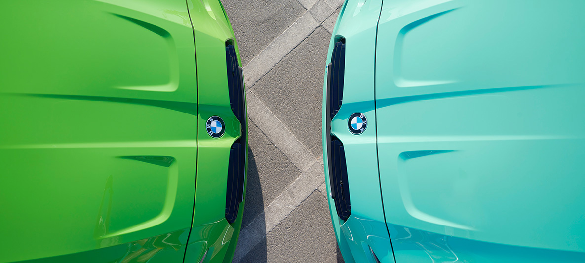 BMW M3 Sedan, G80, 2021, BMW Individual Verde Mantis, λήψη τριών τετάρτων και BMW M3 Sedan, G80, 2021, BMW Individual πράσινο Mint, αντικριστή λήψη πρόσωπο με πρόσωπο, πανοραμική λήψη BMW M3 Sedan, G80, 2021, BMW Individual Verde Mantis, λήψη τριών τετάρτων και BMW M3 Sedan, G80, 2021, BMW Individual πράσινο Mint, αντικριστή λήψη πρόσωπο με πρόσωπο, κοντινή πανοραμική λήψη
