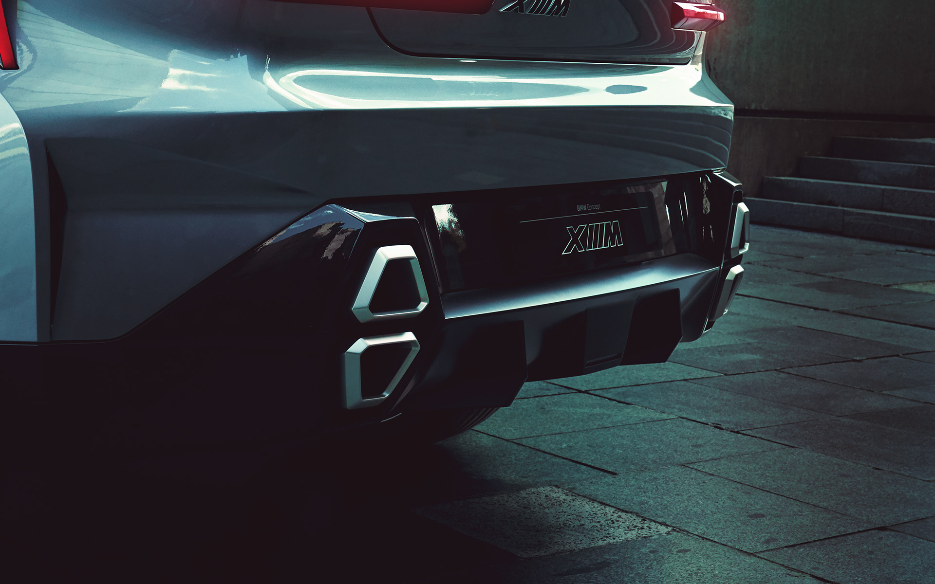 BMW Concept XM (G09) πίσω λήψη τρία τέταρτα, κοντινή λήψη στις εξατμίσεις BMW Concept XM (G09) πίσω λήψη τρία τέταρτα, κοντινή λήψη στις εξατμίσεις