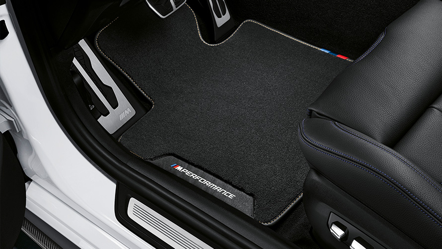 M Performance βελούδινα ταπέτα BMW Αξεσουάρ για το φθινόπωρο και τον χειμώνα, M Performance βελούδινα ταπέτα