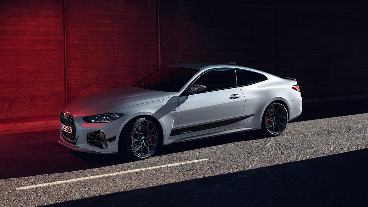 Εξαρτήματα BMW M Performance, BMW Σειρά 4 Coupé, G22 Εξαρτήματα BMW M Performance, BMW Σειρά 4 Coupé, G22, μπροστινή λήψη τριών τετάρτων