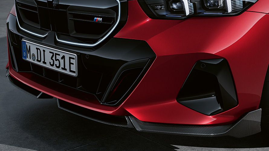 Αξεσουάρ BMW M Performance, BMW i5, G60, μπροστινή αεροτομή M Performance, ανθρακονήματα, κέντρο Αξεσουάρ BMW M Performance, 2023, BMW i5, G60, μπροστινή αεροτομή M Performance, ανθρακονήματα, κέντρο
