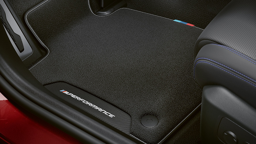 Αξεσουάρ BMW M Performance, BMW i5, G60, βελούδινα πατάκια M Performance Αξεσουάρ BMW M Performance, 2023, BMW i5, G60, βελούδινα πατάκια M Performance