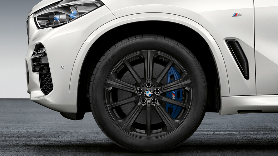 BMW M Performance ζάντες ελαφρού κράματος 20" με αστεροειδείς ακτίνες 748 M σε μαύρο Jet ματ BMW M Performance ζάντες ελαφρού κράματος 20" με αστεροειδείς ακτίνες 748 M σε μαύρο Jet ματ
