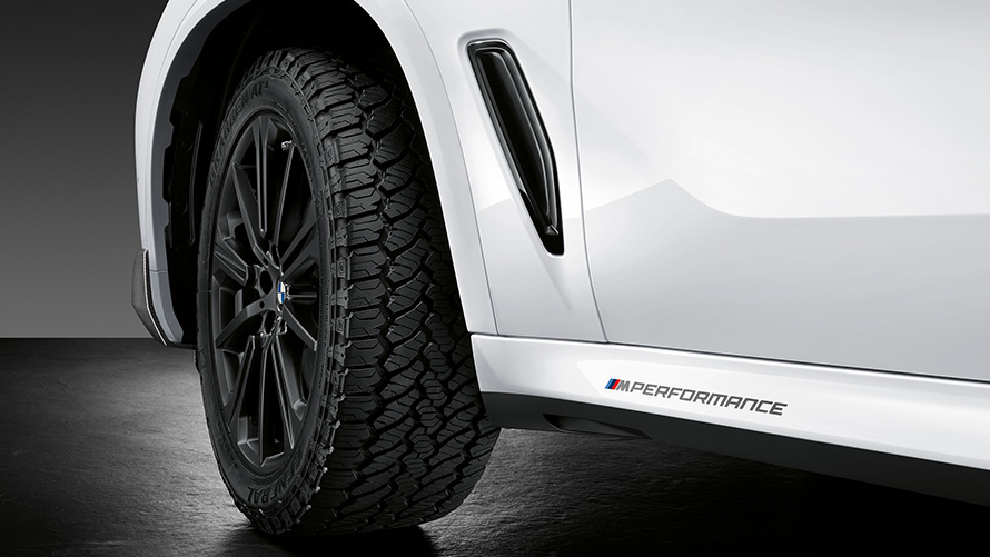 BMW M Performance Εξαρτήματα, M Performance αυτοκόλλητη επιγραφή BMW M Performance Εξαρτήματα, M Performance αυτοκόλλητη επιγραφή