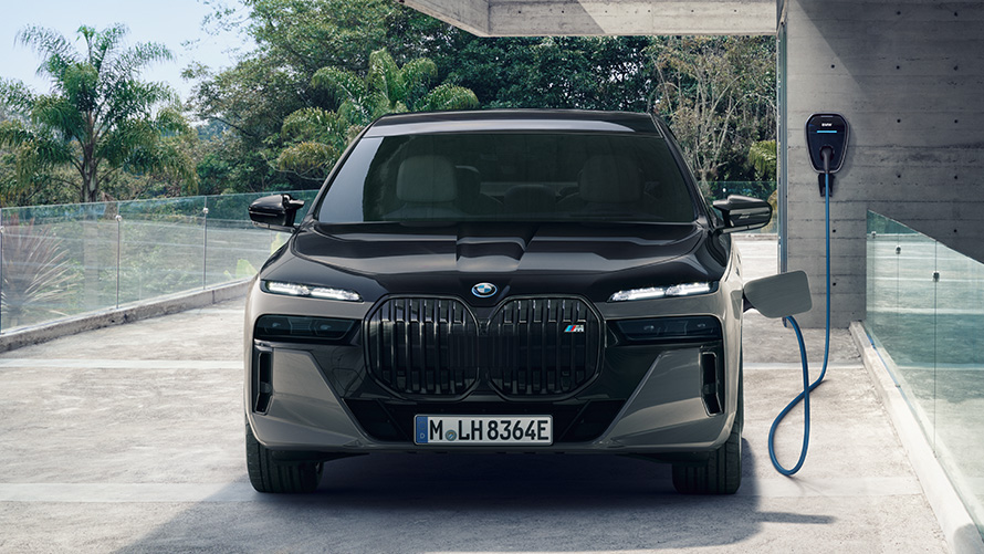 ΦΟΡΤΙΣΗ ΤΗΣ ΝΕΑΣ ΣΕΙΡΑΣ 7 PHEV ΦΟΡΤΙΣΗ ΤΗΣ ΝΕΑΣ ΣΕΙΡΑΣ 7 PHEV