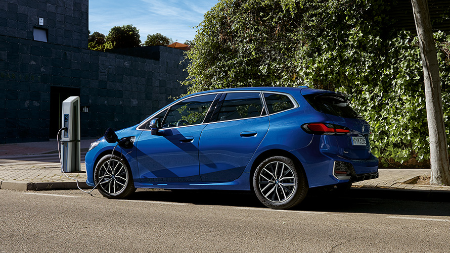 Η BMW Σειρά 2 Active Tourer με τεχνολογία Plug-in Hybrid Η BMW Σειρά 2 Active Tourer με τεχνολογία Plug-in Hybrid