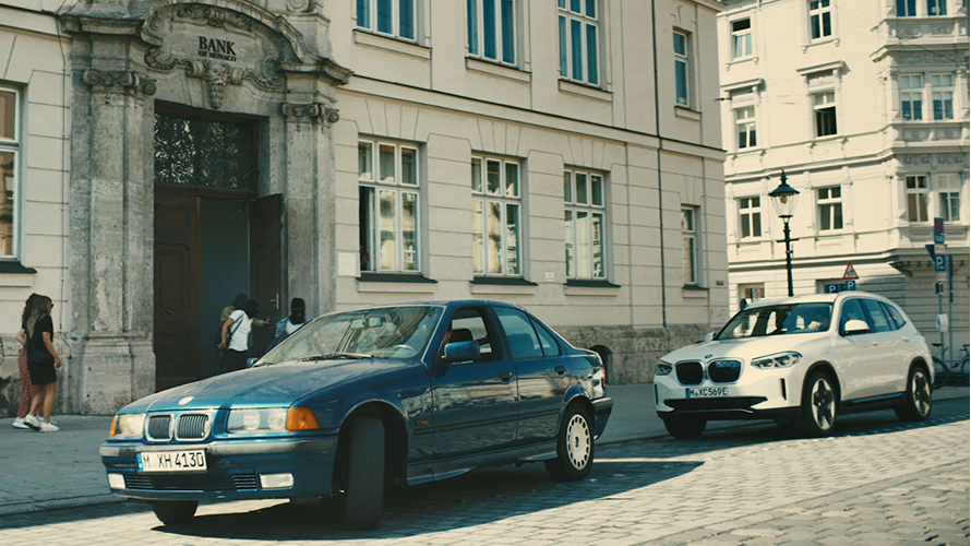 BMW Service. Δίπλα σου ό,τι κι αν συμβεί. #whateverhappens. BMW Service. Δίπλα σου ό,τι κι αν συμβεί. #whateverhappens.
